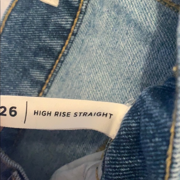 High Rise Jeans - Picture 3 of 5